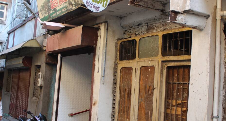Lucky Guest House, Ahmedabad 3